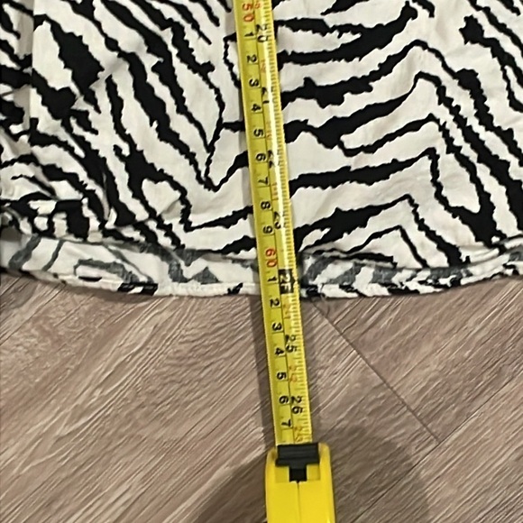 Ava & Viv Women’s Button Front 2X Shirt Oversized Linen Blend Animal Print - Picture 10 of 10